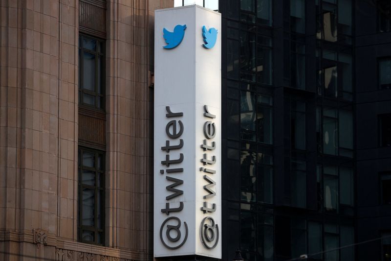 传马斯克告知银行将收紧推特高管薪酬及开发新的收入渠道